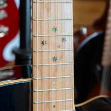 Load image into Gallery viewer, Tanglewood TW4CEBLA Winterleaf Super Folk in Blue Gloss - (Pre-Owned)
