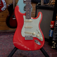 Load image into Gallery viewer, Fender Peach Guitars Exclusive American Vintage II '61 Stratocaster in Fiesta Red - (Pre-Owned)
