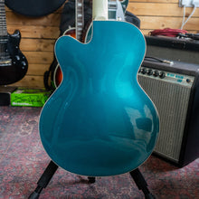 Load image into Gallery viewer, Gretsch G5410T Electromatic Tri-Five in Two Tone Ocean Turquoise / Vintage White - (Pre-Owned)

