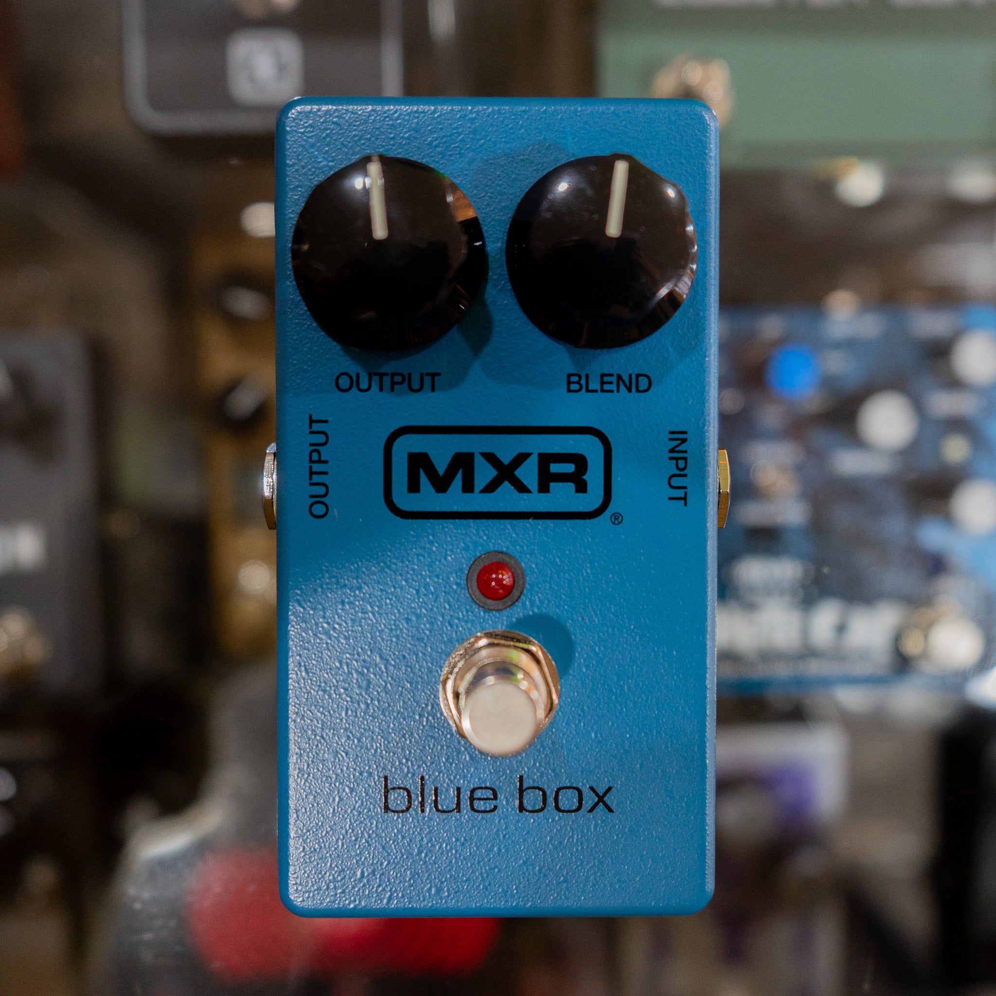 blue box pedal MXR Blue Box Octave Fuzz Pedal M-103 – Southend Music Exchange