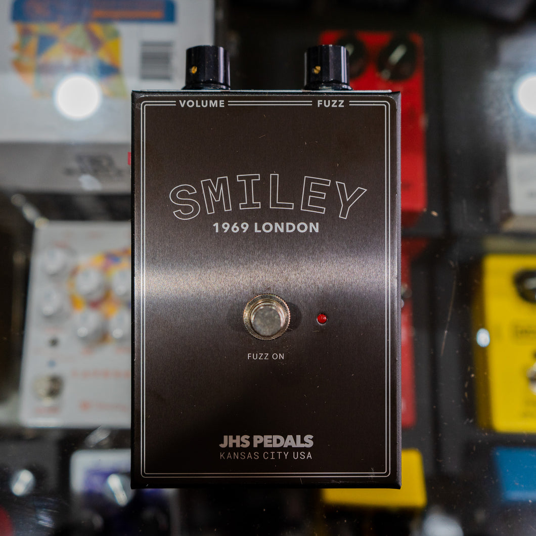 jhs pedals smiley JHS Pedals Legends of Fuzz Smiley Fuzz Pedal – Southend Music Exchange