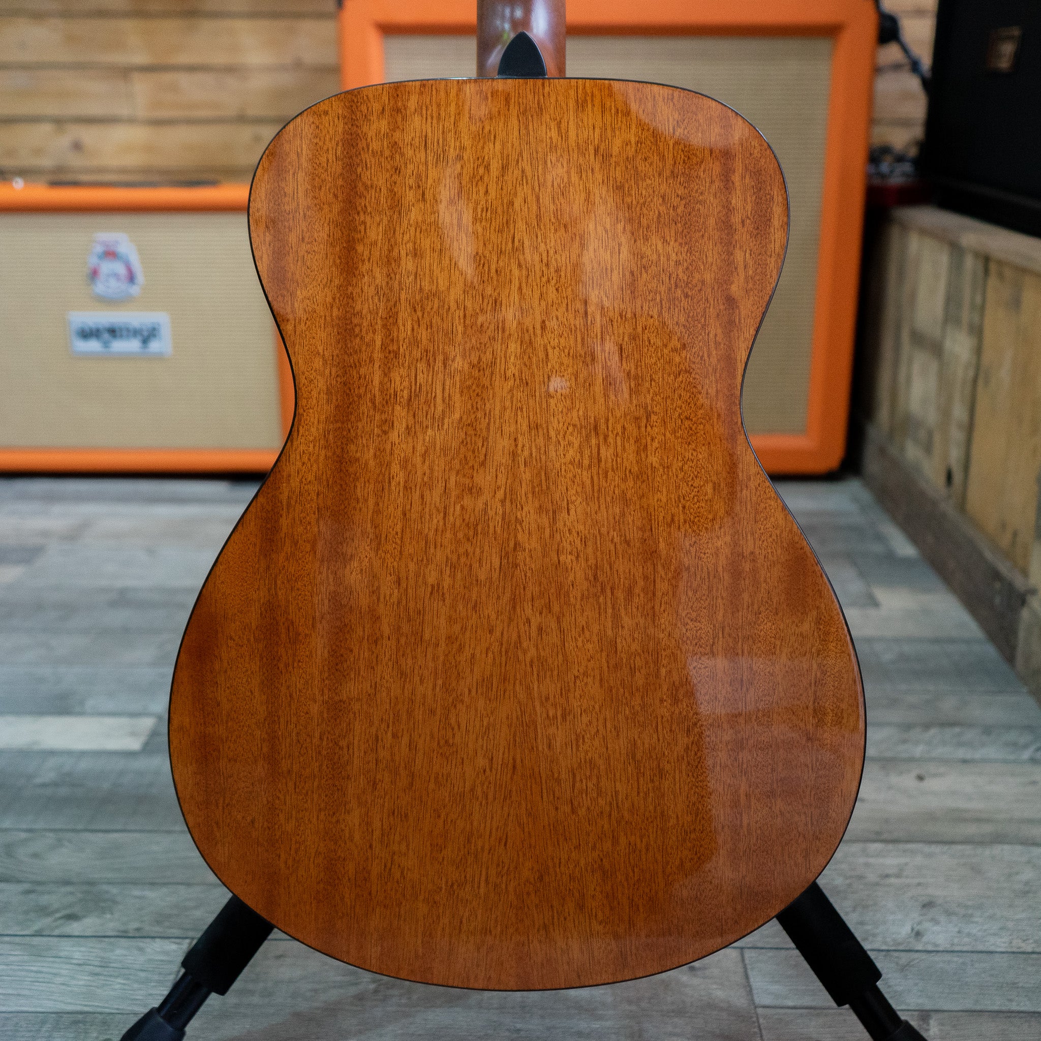 thumbnail image 2 of Yamaha FS800T Concert Acoustic Guitar - Solid Top, Tinted Natural Finish, Limited Edition 2 of 11